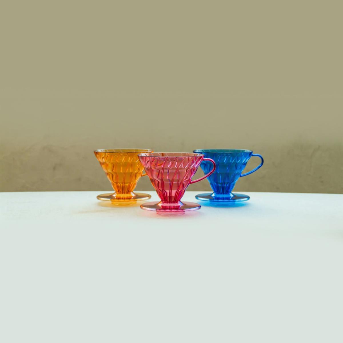 Hario JUICEE V60 02 Dripper (Pembe)